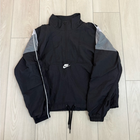 Nike Jackets & Blazers - Nike Half-Zip Windbreaker Pullover
